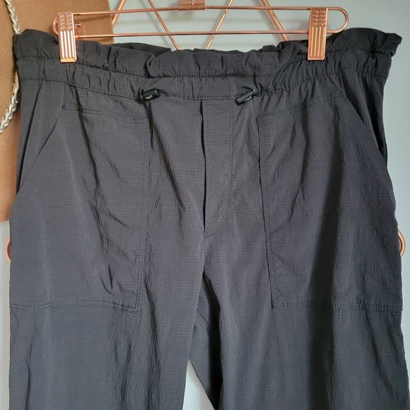 Athleta, Trekkie Nylon Drawstring Paper Bag Black Active Nylon Pants, 8 - Picture 3 of 10
